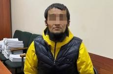 Приверженец ДРТ вломился в квартиру соседки и угрожал пистолетом в Алматы